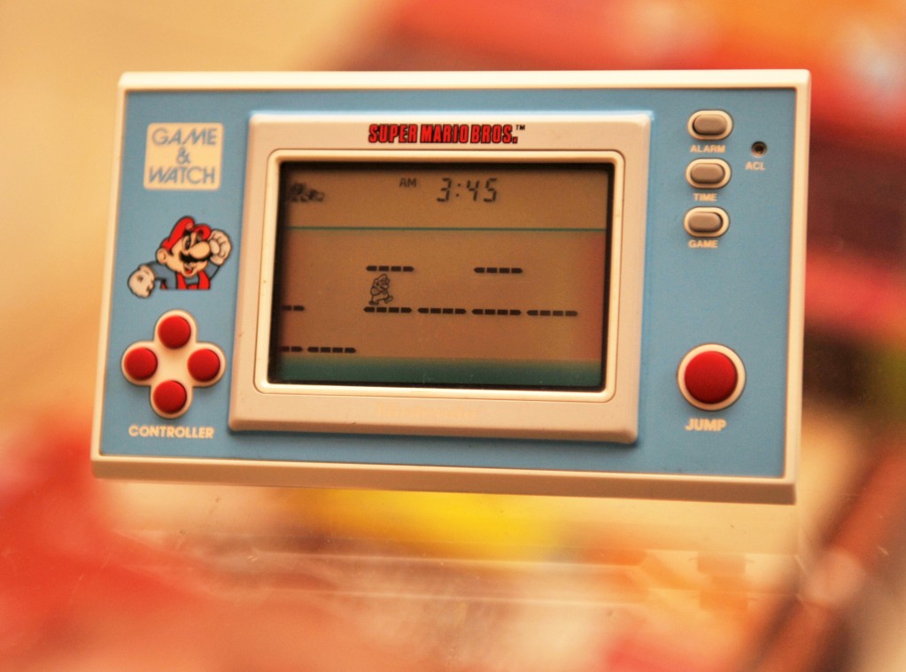 G&W - Super Mario Bros