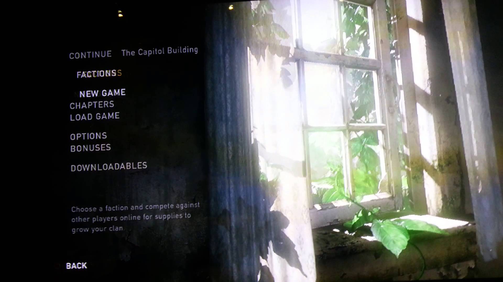 the last of us - menu screen