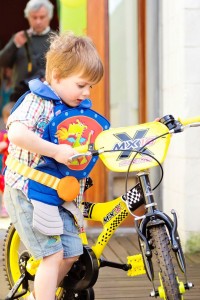 Charly et son nouveau vélo - 4 ans - 2013