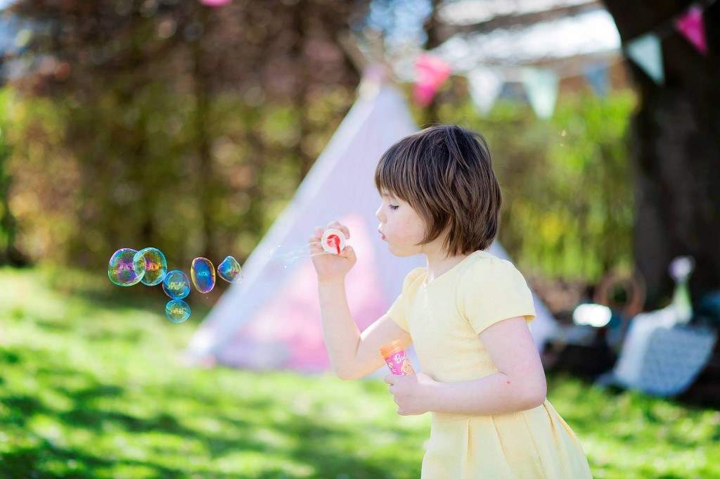 Juliette - Cerisier du japon - séance photo vintage - esneux - petite snorkys photography