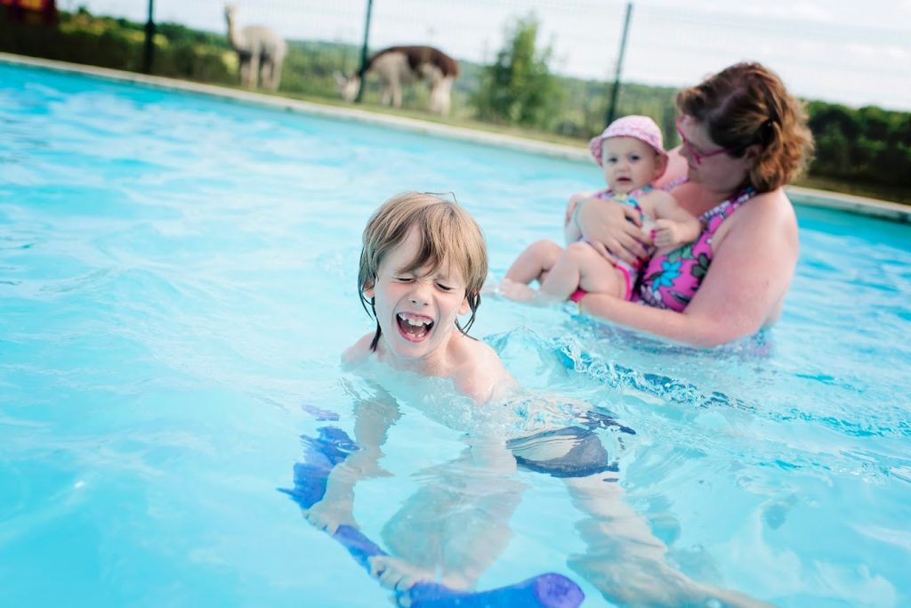 vacances 2016 - Piscine Domaine de Brassac