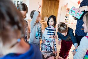 Alice & Juliette - 5 ans - Avec vos copains de classe