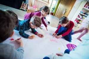 Alice & Juliette - 5 ans - Une grande fresque