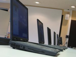 Les premiers ordinateurs portables, ASUS P4 de chez Ordi.com