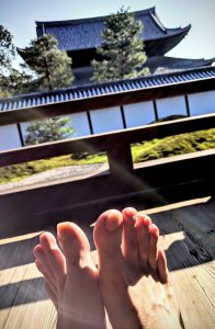 Ce que les yeux voient n'est pas ce que le coeur pense... - Méditation dans le temple bouddhiste Tofukiji dans Kyoto