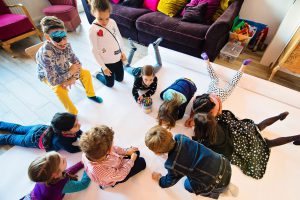 Anniversaire d'Alice et Juliette - 6 ans - Avec les copains et copines d'école