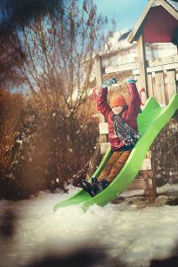 Jardin, encore sous la neige