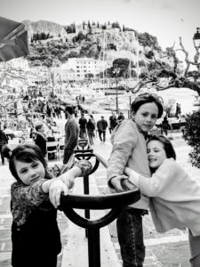 On découvre le joli port de Cassis