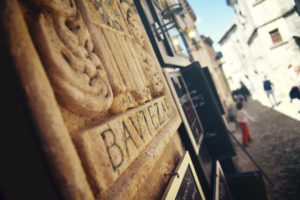 A la découverte des Baux de Provence en famille - Etape au Bautezar