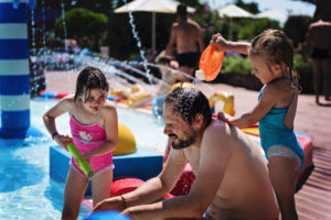 Dur dur d'être un papa en vacances- Camping Col Vert Sandaya