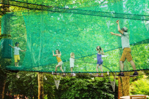 Dans les cimes du Château des Enigmes de Laàs