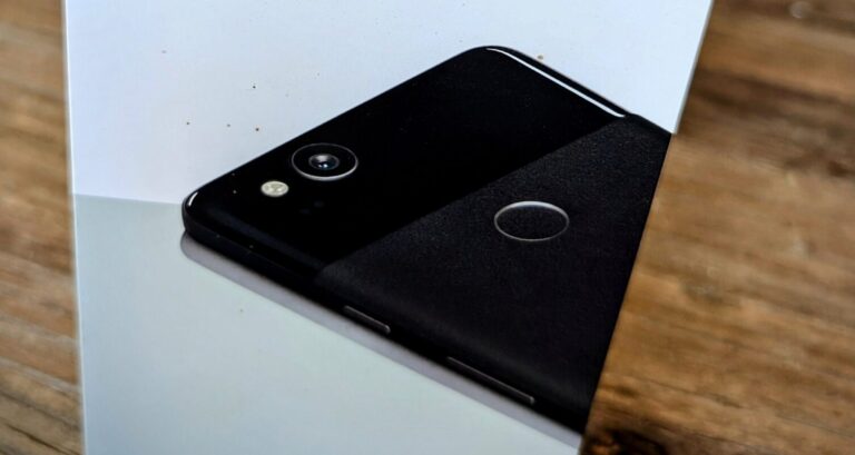 Mon Google Pixel 2 - Les Mondes de Cyborg Jeff, 2024