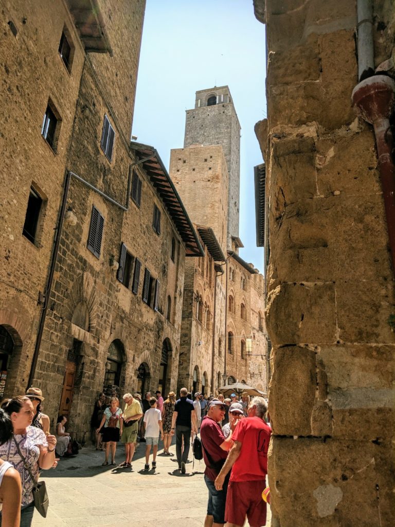 Dans les rues de San Gimignano