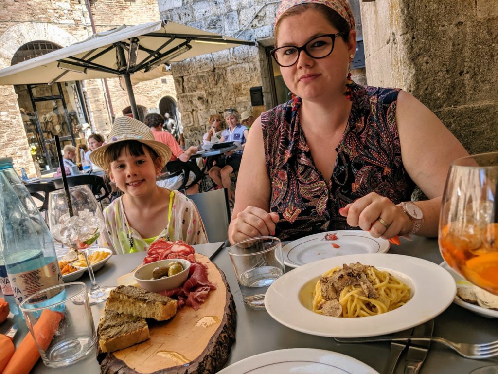 On tente un resto sur la piazza principale ?