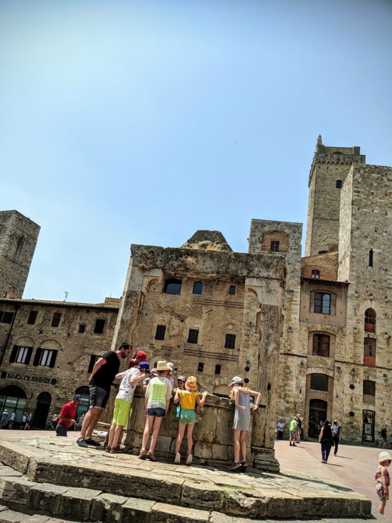 A la découverte de la piazza