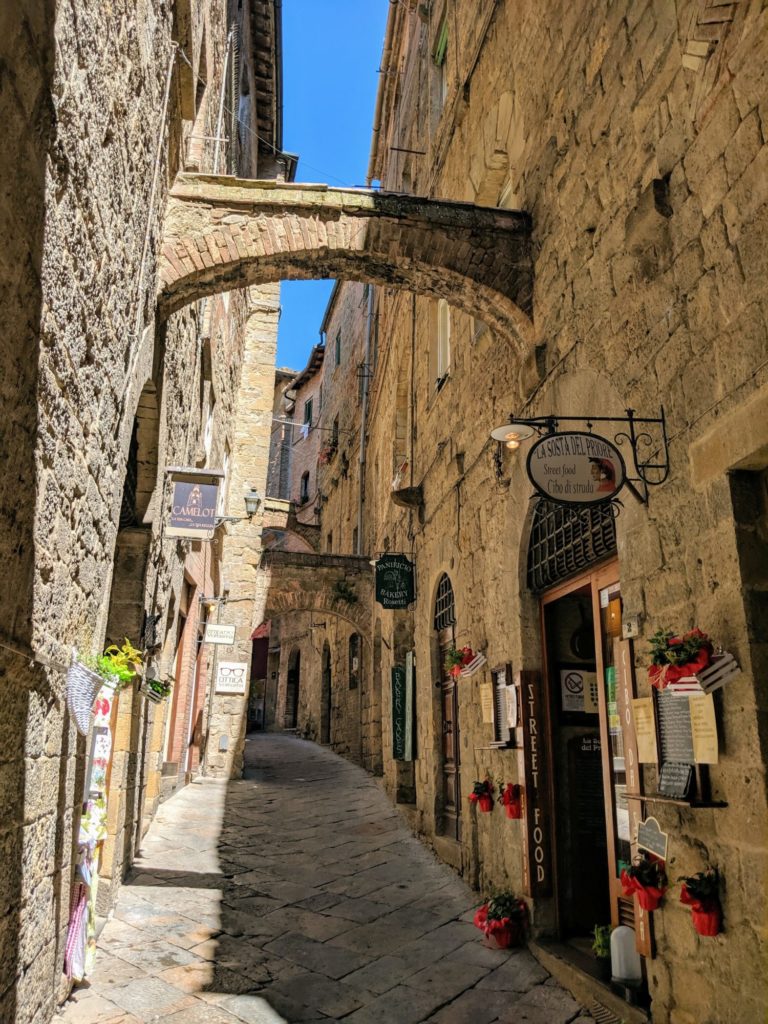 En famille à Voltera - Toscane