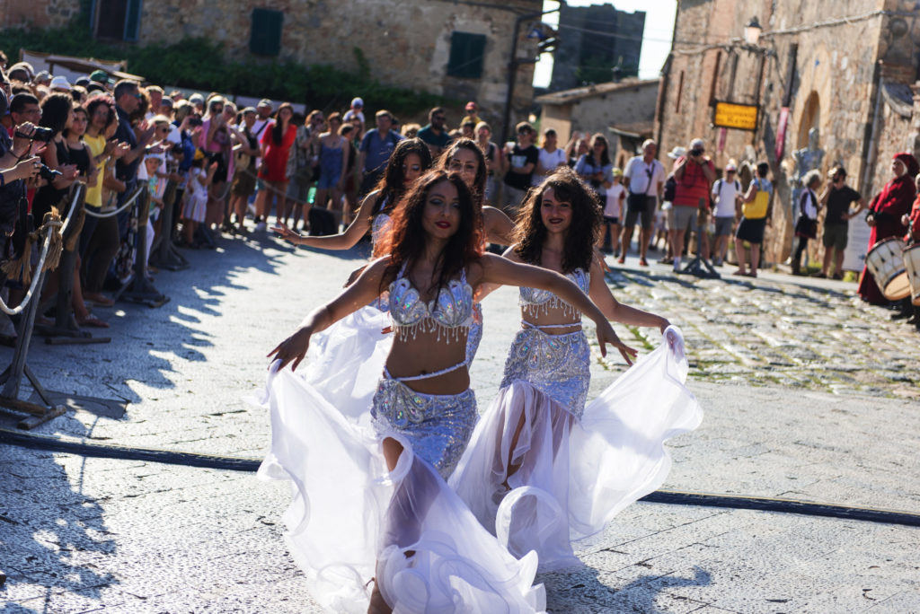 Ambiance fantastique au festival médiéval de Monteriggioni 2019 - Petite Snorkys Photography