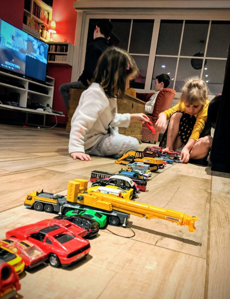 Le salon est envahi... c'est fait