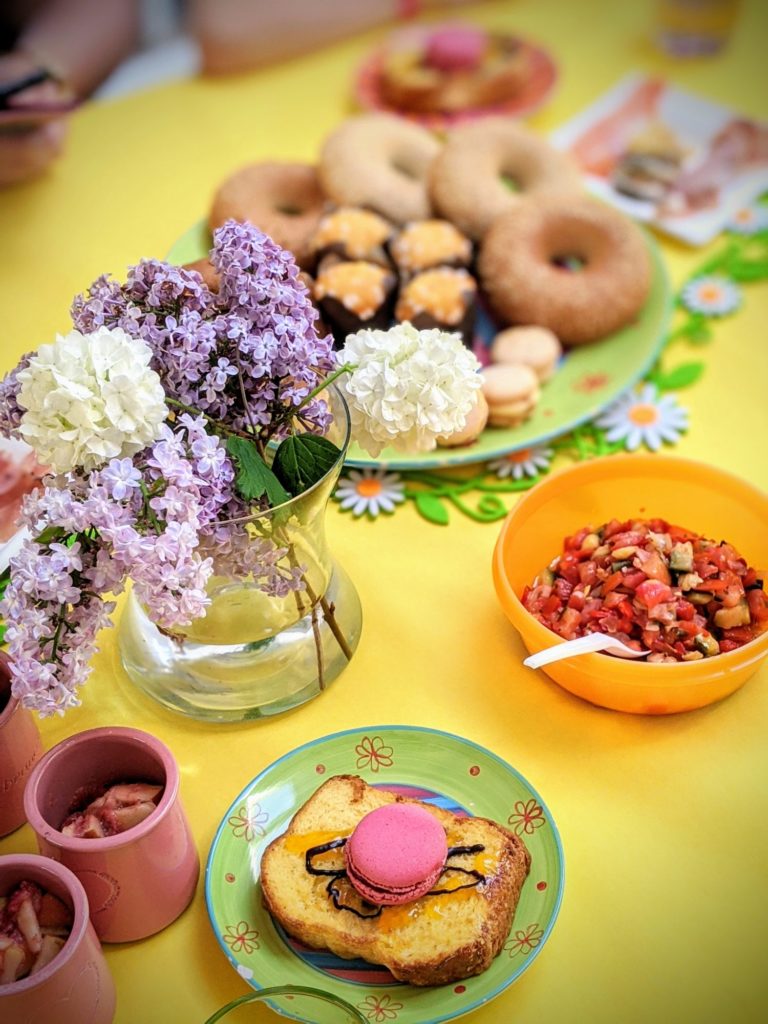 00100lrportrait 00100 Burst20200502102639191 CoveraOn tente un petit déjeuner spéciale !