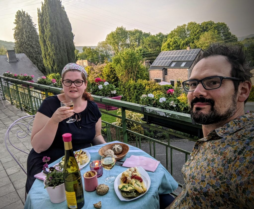 Un petit restaurant tous les deux en amoureux, mais oui !! Merci Traiteur carmelo