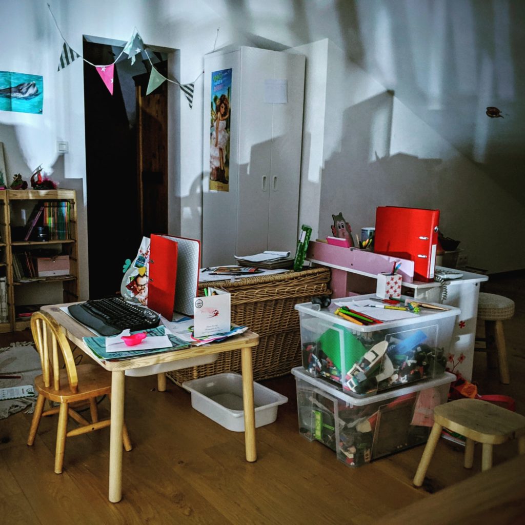 A défaut, ils ont fait des classes en haut !