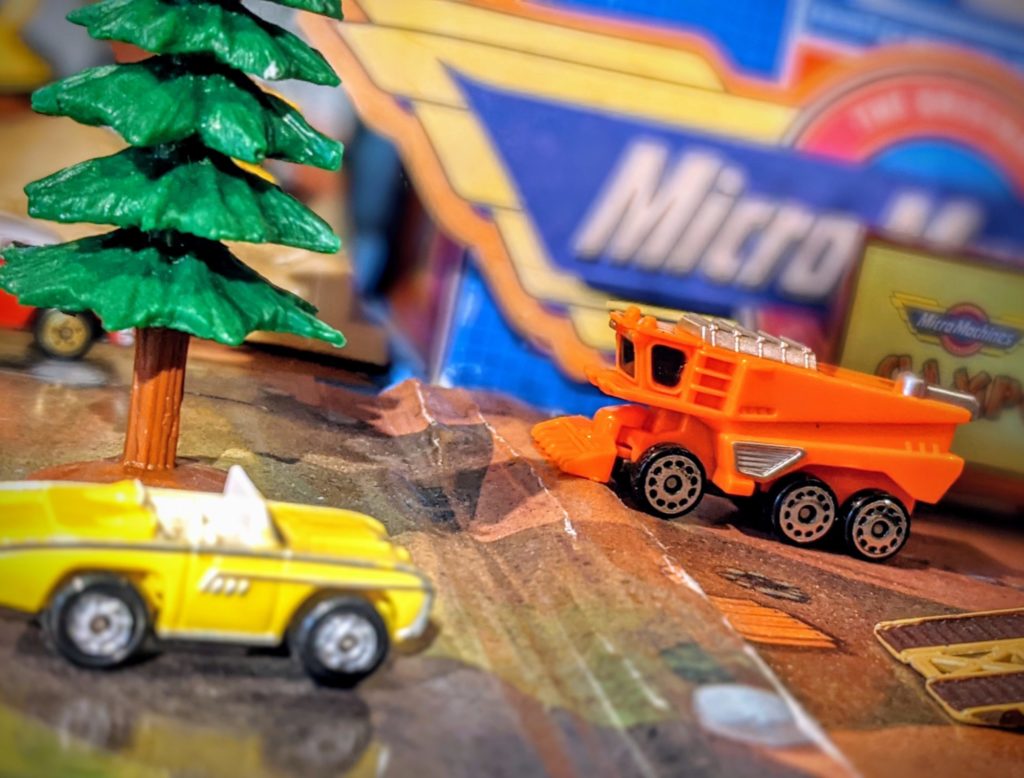 Harvester - Farm #1 - Micro Machines Wicked Cool Toys Hasbro, 2020