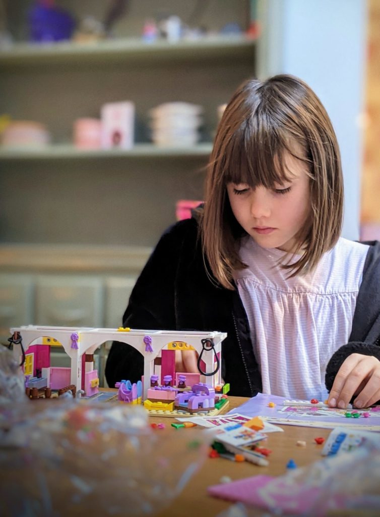 LEGO en mode construction pour l'anniversaire des filles