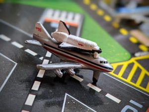 boeing 747 shuttle carrier - The Aircraft 1 - Micro Machines - Galoob, 1987