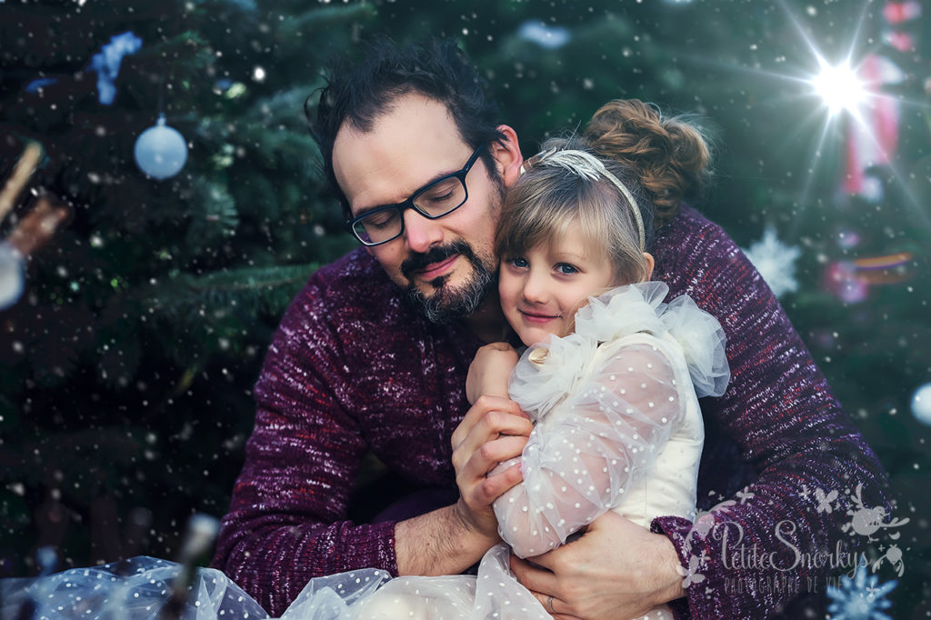 On teste le décor extérieur de Noël - Petite Snorkys Photography