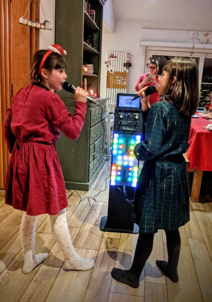 Allé, les amis, on vous souhaite un bon réveillon de Noël