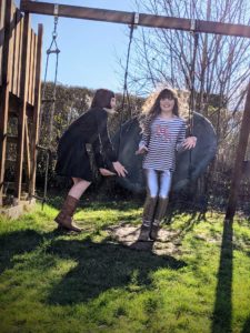 Aaah, fin de quarantaine, elles sont contentes de jouer à nouveau ensemble !