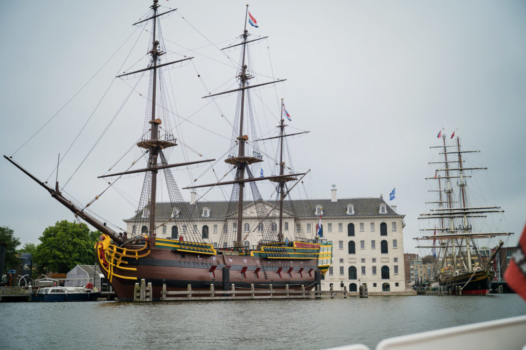 Un souvenir de l'époque propsère du commerce naval hollandais.
