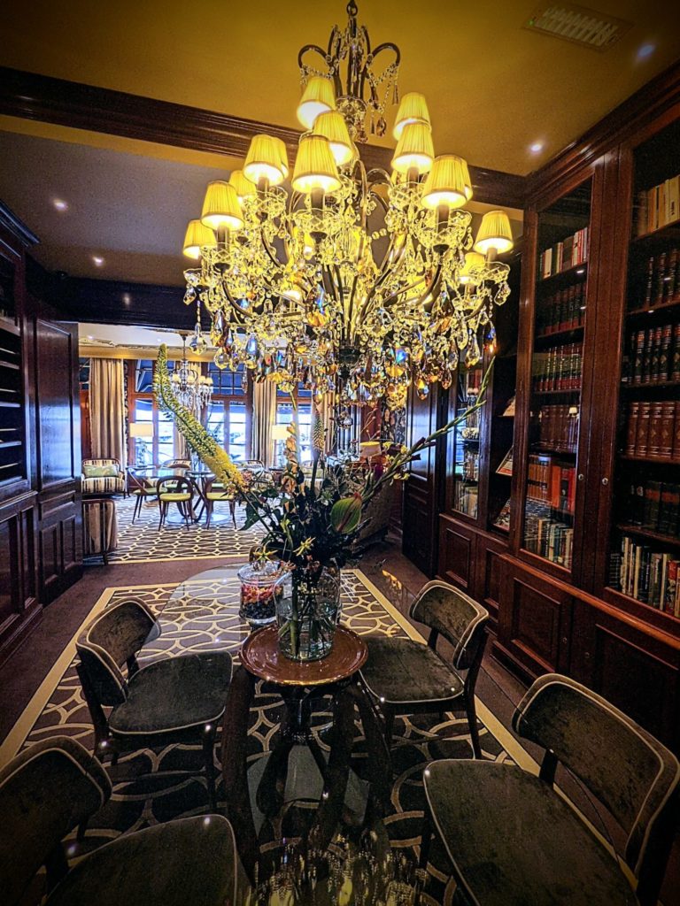 L'hôtel Estherea à Amsterdam et son style "So Vintage"