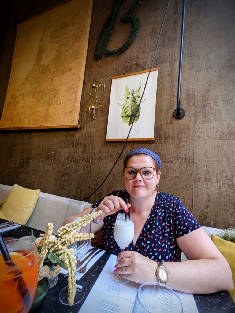 Une étape au restaurant "Le Bleu" dans le quartier du Jordaan à Amsterdam.