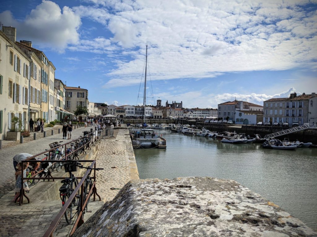 Balade sur le port de Saint-Martin en Ré