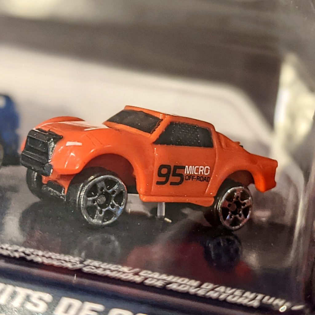 Adventure Truck - Kit de Cascades #5 S2 - Jawares Micro Machines, 2020