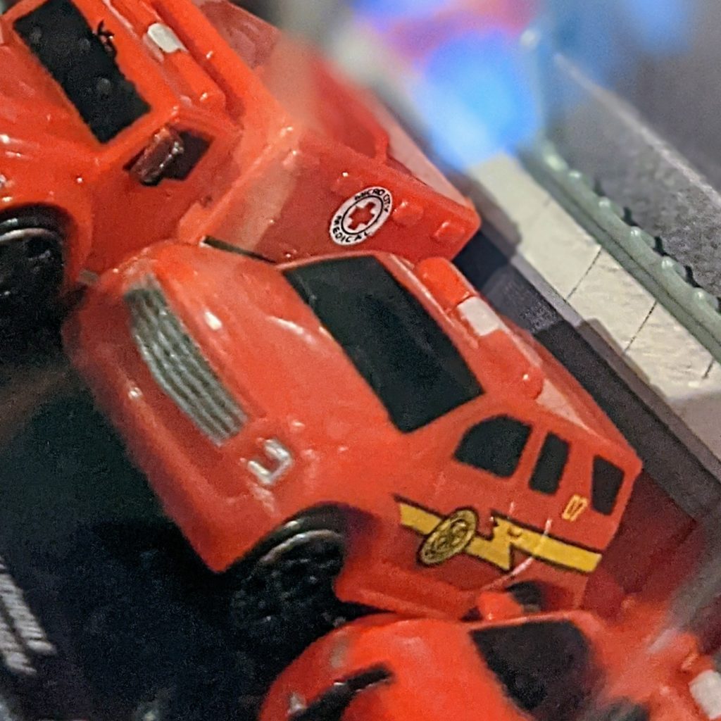 Véhicule de Commandement - Les Incendies et Sauvetages S1 - Jazwarez Micro Machines, 2020