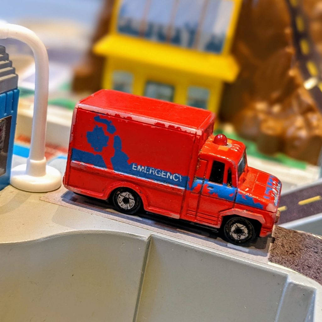 Ford Box Van - Blaze and Road - Micro Machines