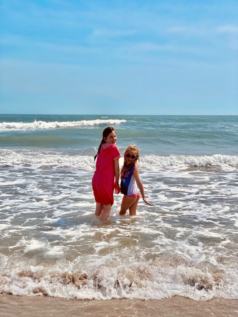 Sur la plage des Saintes-Maries de la Mer
