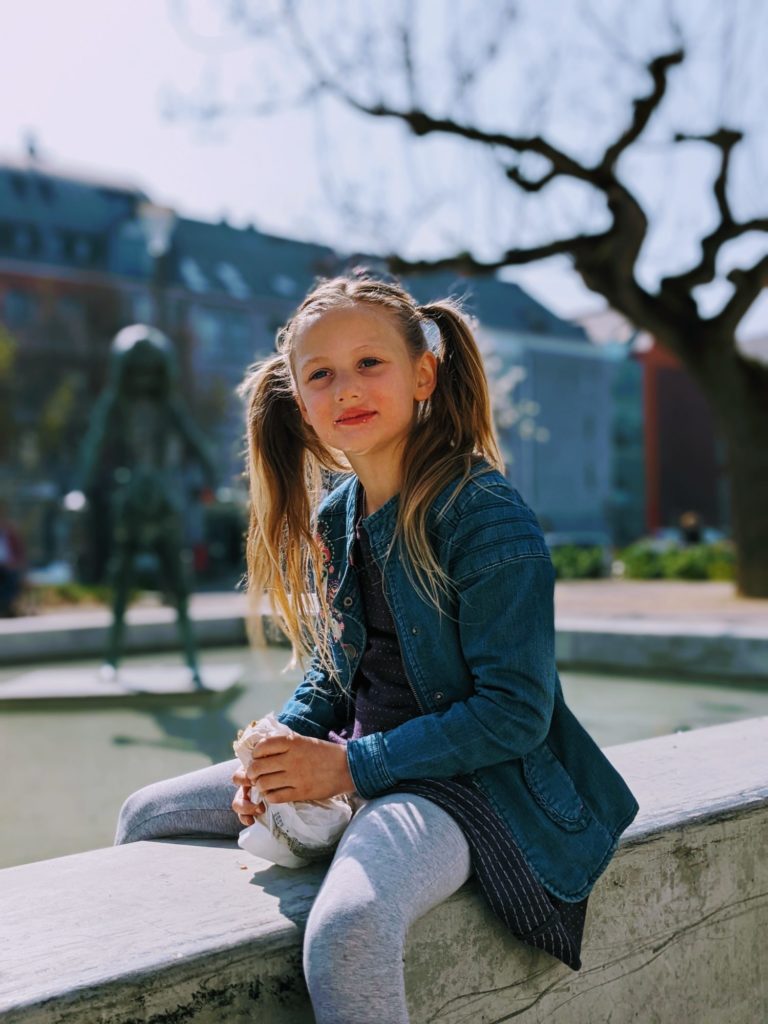Rose découvrir la ville de Liège