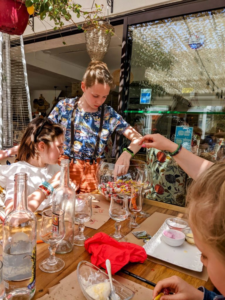 Le menu du Tamaris nous tente bien - Saintes-Maries de la Mer