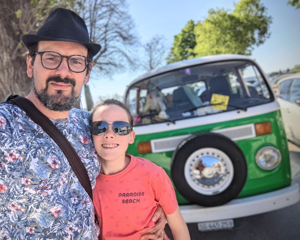 Flanons sur le marché d'Uzès avant de remonter en Belgique