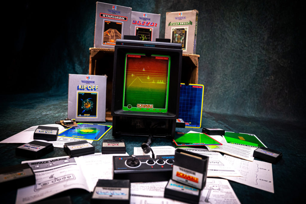 Scramble - Vectrex (GCE, Konami, 1982) by Pierre 'Cyborg Jeff' MARTIN.