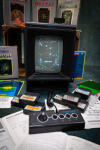 Spinball / Flipper Pinball - Vectrex (GCE, 1983) by Pierre 'Cyborg Jeff' MARTIN.