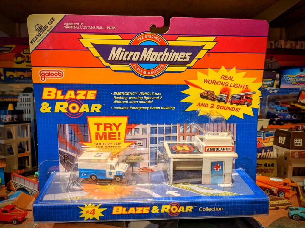 Police - Ford Box Van - Blaze and Road - Micro Machines, Galoob 1990