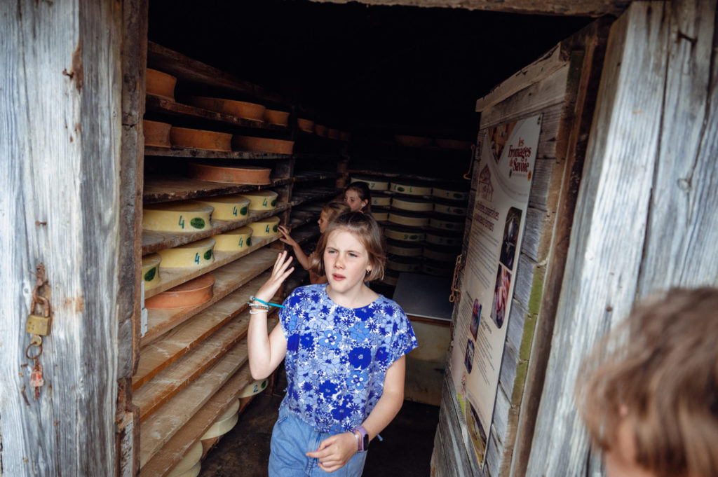 Le fromage d'Abondance, c'est bon ! Mais, ça sent le fromage !