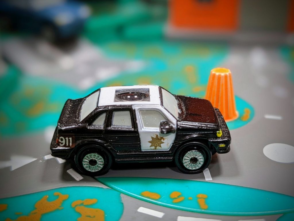 Police Ford Taurus - Private Eyes - Galoob Micro Machines, 1990