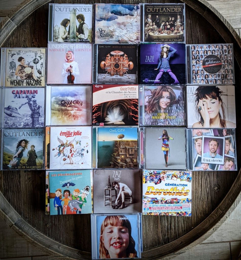 Les CDs qui tournent à la maison