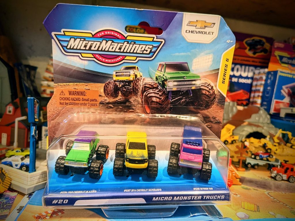 Micro Monster Trucks #20 (Blazer, Silerado, Skyhigh) Micro Machines S5 - Jazwarez, 2021