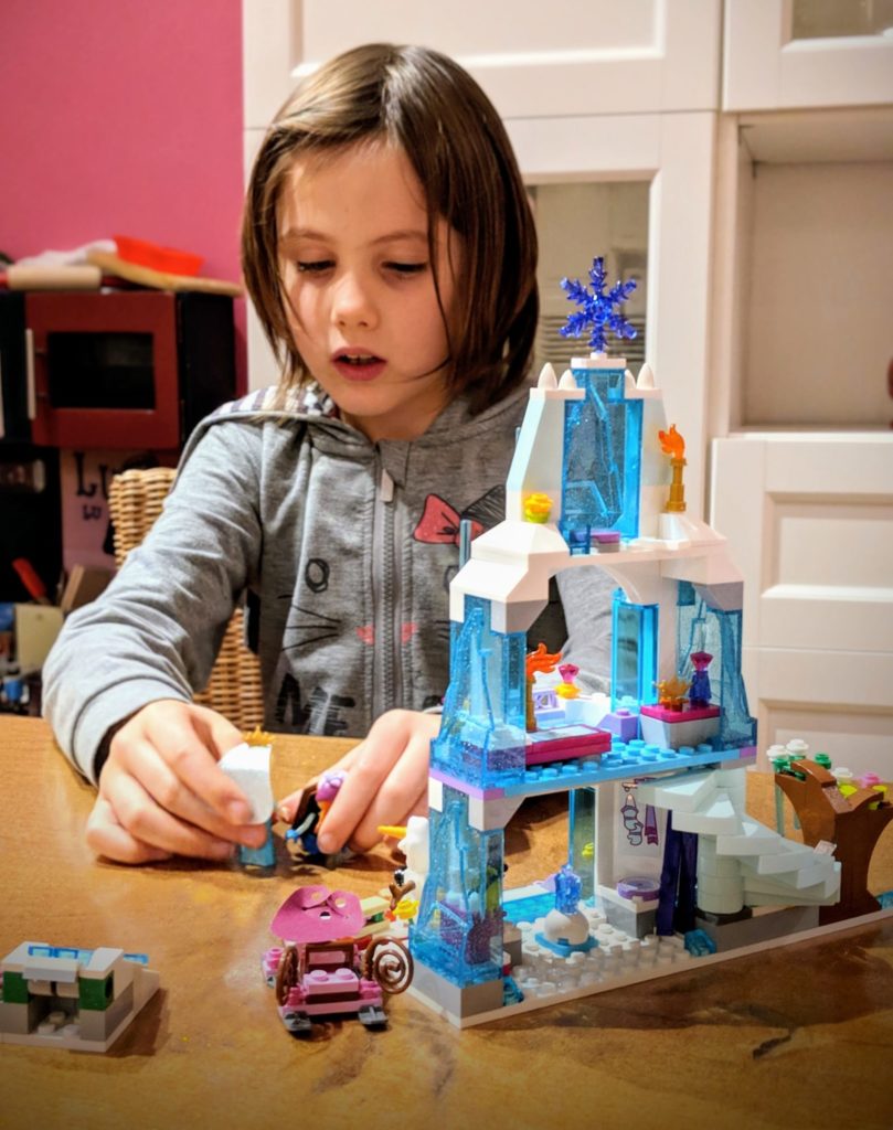 .... Et le château de glace l'est tout autant !!! -- Novembre 2018